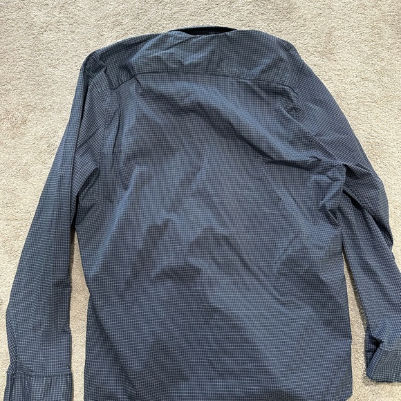 Abercrombie Men’s Long-Sleeve Performance Button-Up Shirt XXL Tall Blue Pattern - Picture 4 of 4